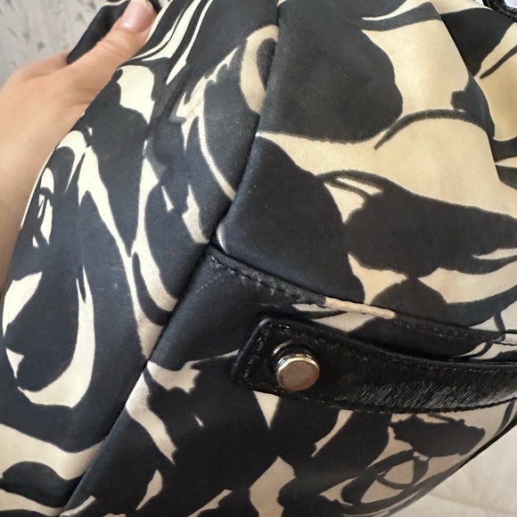Kate Spade Storybook Lining Floral Shoulder Bag - Picture 10 of 16